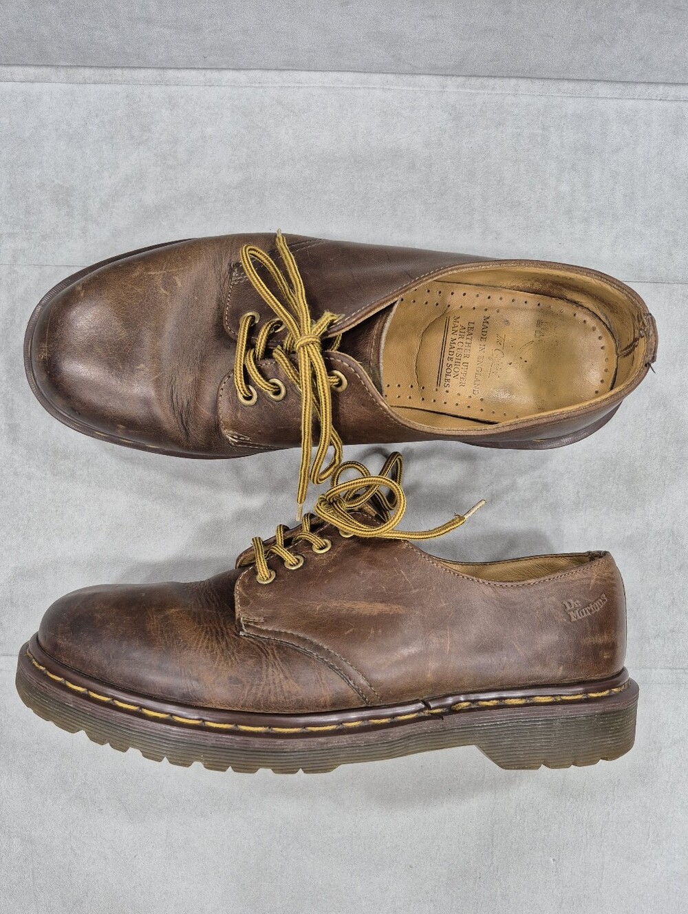 Dr Martens Gibson oxfords men's 9 brown leather vintage shoes Made in England